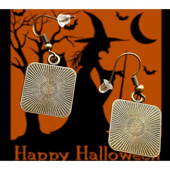 Macbeth Three Witches Earrings Halloween Supernatural Power Dark Force Literatur - Picture 12 of 12